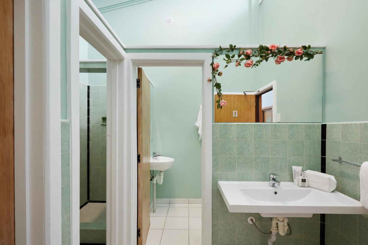 Hostel Wanderlust Nz Tauranga Zewnętrze zdjęcie