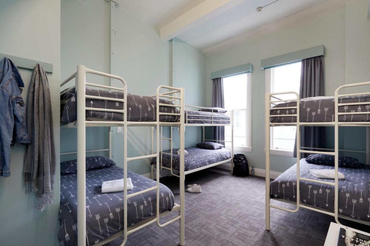 Hostel Wanderlust Nz Tauranga Zewnętrze zdjęcie