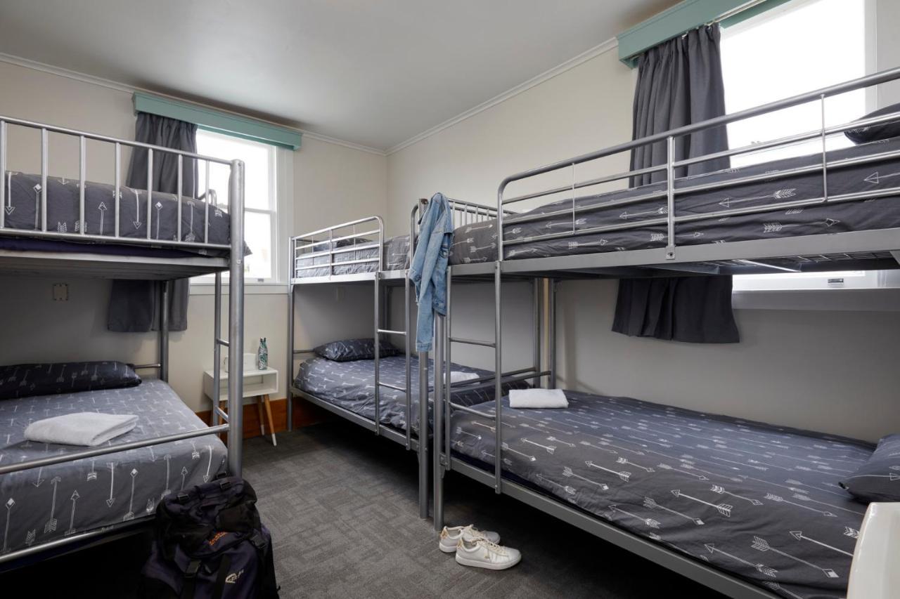 Hostel Wanderlust Nz Tauranga Zewnętrze zdjęcie