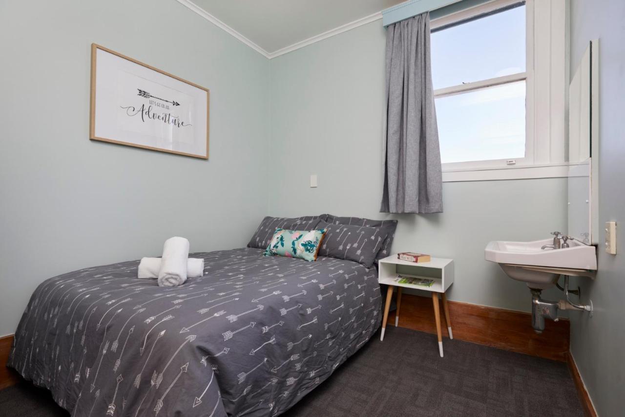 Hostel Wanderlust Nz Tauranga Zewnętrze zdjęcie